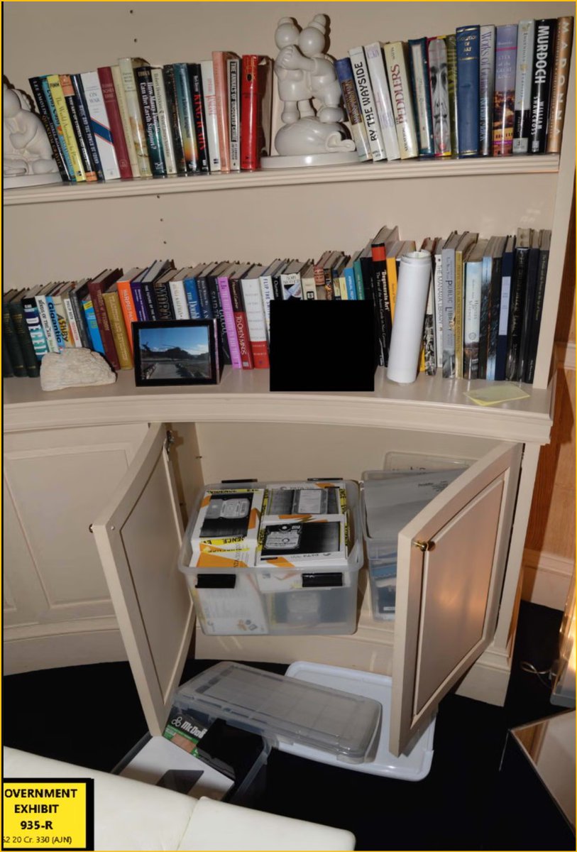 Bill_Owen's tweet image. Anyone STILL supporting Israel, even though they are enacting a holocaust, is on the #clientlist.
It&apos;s simple really.