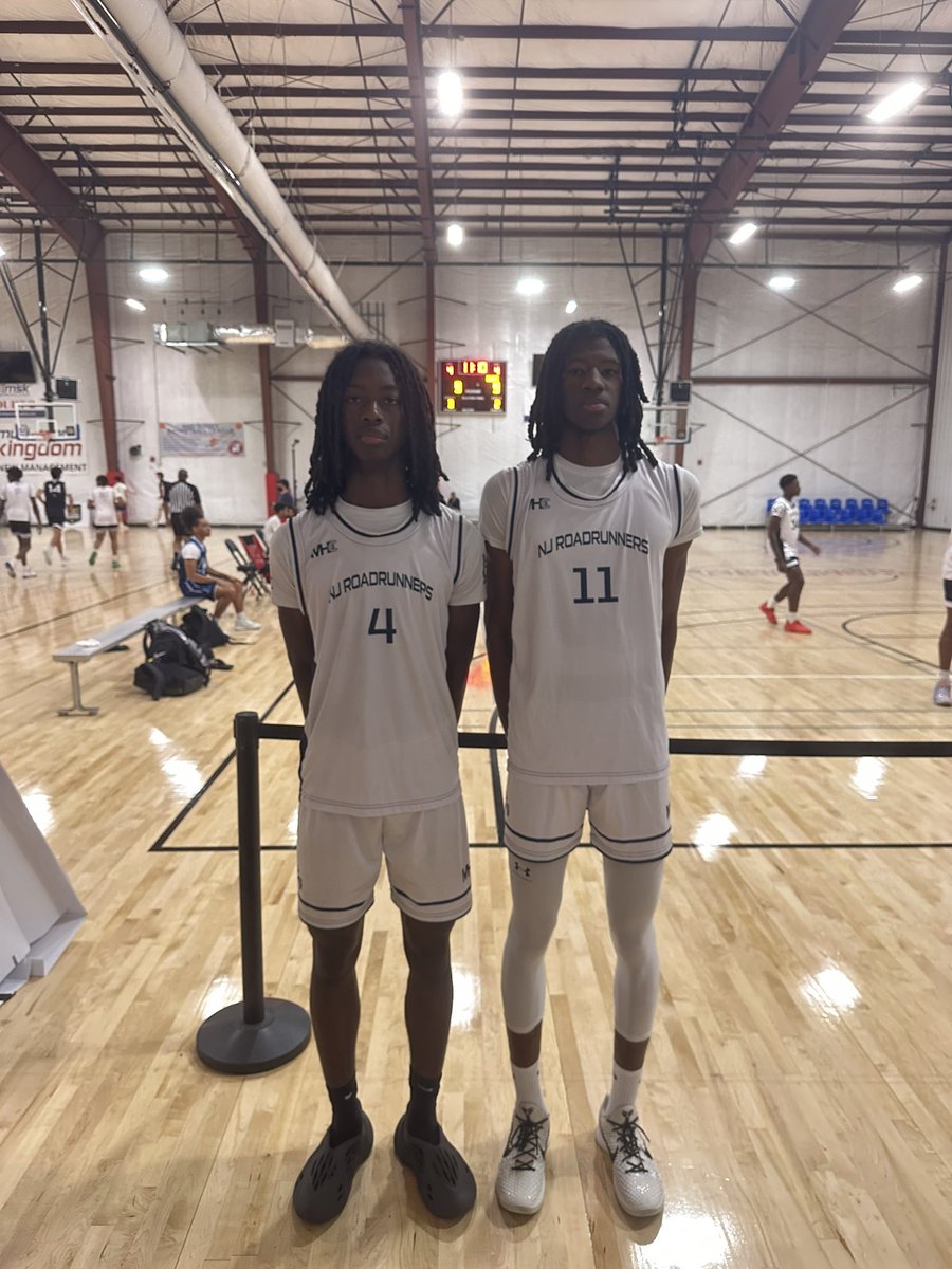 Aidan Carter ‘28 - Smooth tall guard with all the tools to be a true point. Passing ability, smooth handle and jump shot, and craftiness in the lane. Buy Stock Now! 

Brett Carter ‘26- Athletic big with explosive jumping ability. Great rim runner and shot blocker with a midrange.