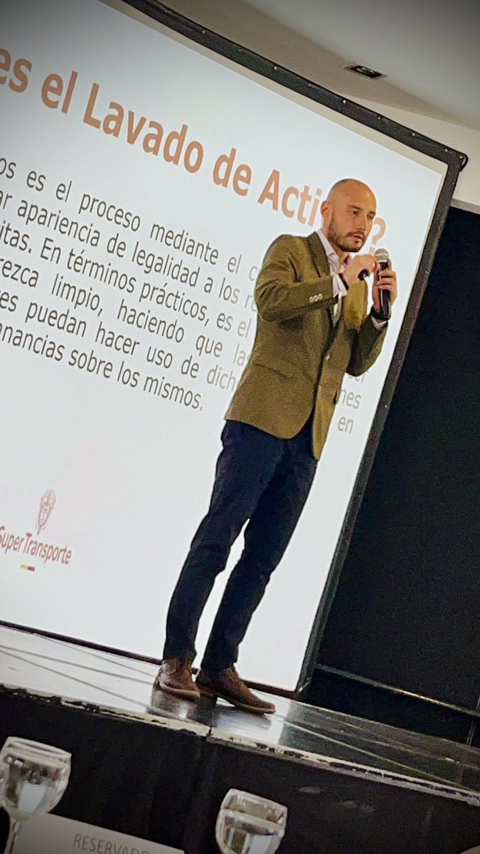 Softvalores's tweet photo. Con su conferencia "Conduciendo hacia la implementación exitosa del 
#SARLAFT", nuestro líder de innovacion y negocios 
@Nikko_Rivera expuso a CDAs como con compromiso de alta dirección, acompañamiento especializado y tecnología es viable la implementación y gestión del #SARLAFT https://t.co/UzZ1VulKBQ