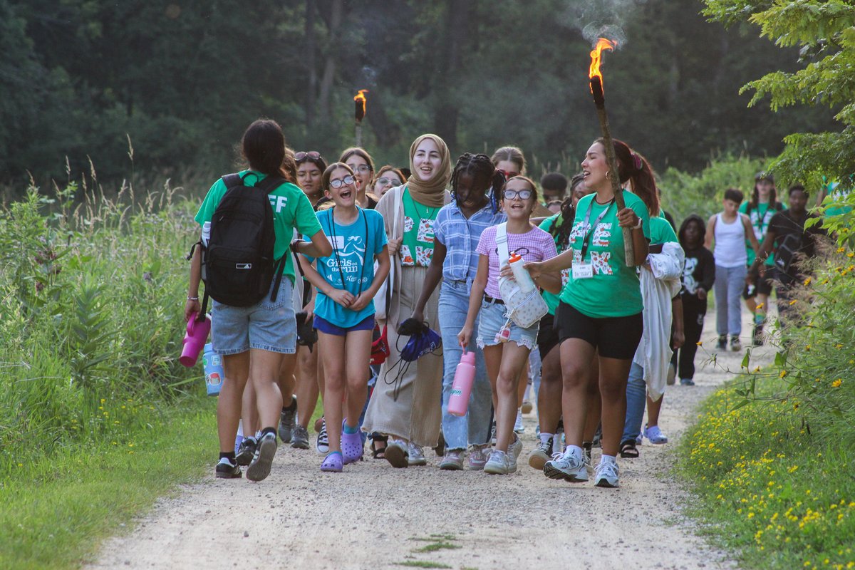 PEAKinitiative's tweet image. 🎉 Session 2 has officially begun at LVC! Campers are arriving with big smiles, high energy, and ready for new adventures. We can’t wait to make more memories, try new things, and have the best summer ever! 🌞🌲 #LVCSummer #Session2Kickoff #CampMagic