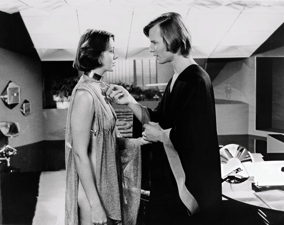 OnlyACartwright's tweet image. #JennyAgutter Logan&apos;S Run