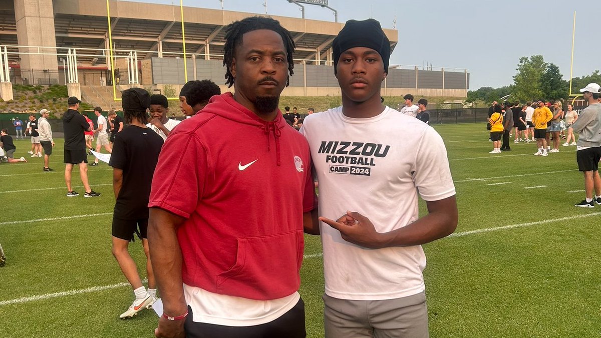 Six Star Football | PLUS+ (@sixstarfootball) on Twitter photo EVENT COVERAGE | Top Defensive Prospects Impress at Iowa State
📈 Several top prospects raised their stock in front of Cyclone staff
🔥 Full breakdown + scouting reports on Iowa State’s top defensive names 📖
STORY ▶️ sixstarfootball.com/article/event-…
<a href="/HudsonClarksean/">Hudson Clarksean ‘27</a> <a href="/haydendemaray/">Hayden Demaray 2026 LB/ATH</a> EVENT COVERAGE | Top Defensive Prospects Impress at Iowa State
📈 Several top prospects raised their stock in front of Cyclone staff
🔥 Full breakdown + scouting reports on Iowa State’s top defensive names 📖
STORY ▶️ sixstarfootball.com/article/event-…
<a href="/HudsonClarksean/">Hudson Clarksean ‘27</a> <a href="/haydendemaray/">Hayden Demaray 2026 LB/ATH</a>