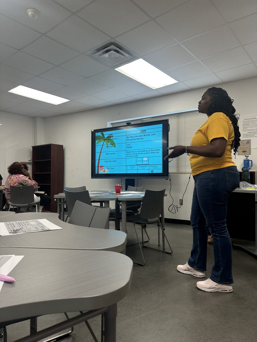 MrsHamlett501's tweet image. Presented today with @LeaLinthicum at the Primary and Elementary Math and Science Summer Conference on vocabulary and questions strategies! Our title was “Give it to them straight.” Mission accomplished! ☺️ @AldineISD @GoodmanES_AISD @WardLadon @STARS_902