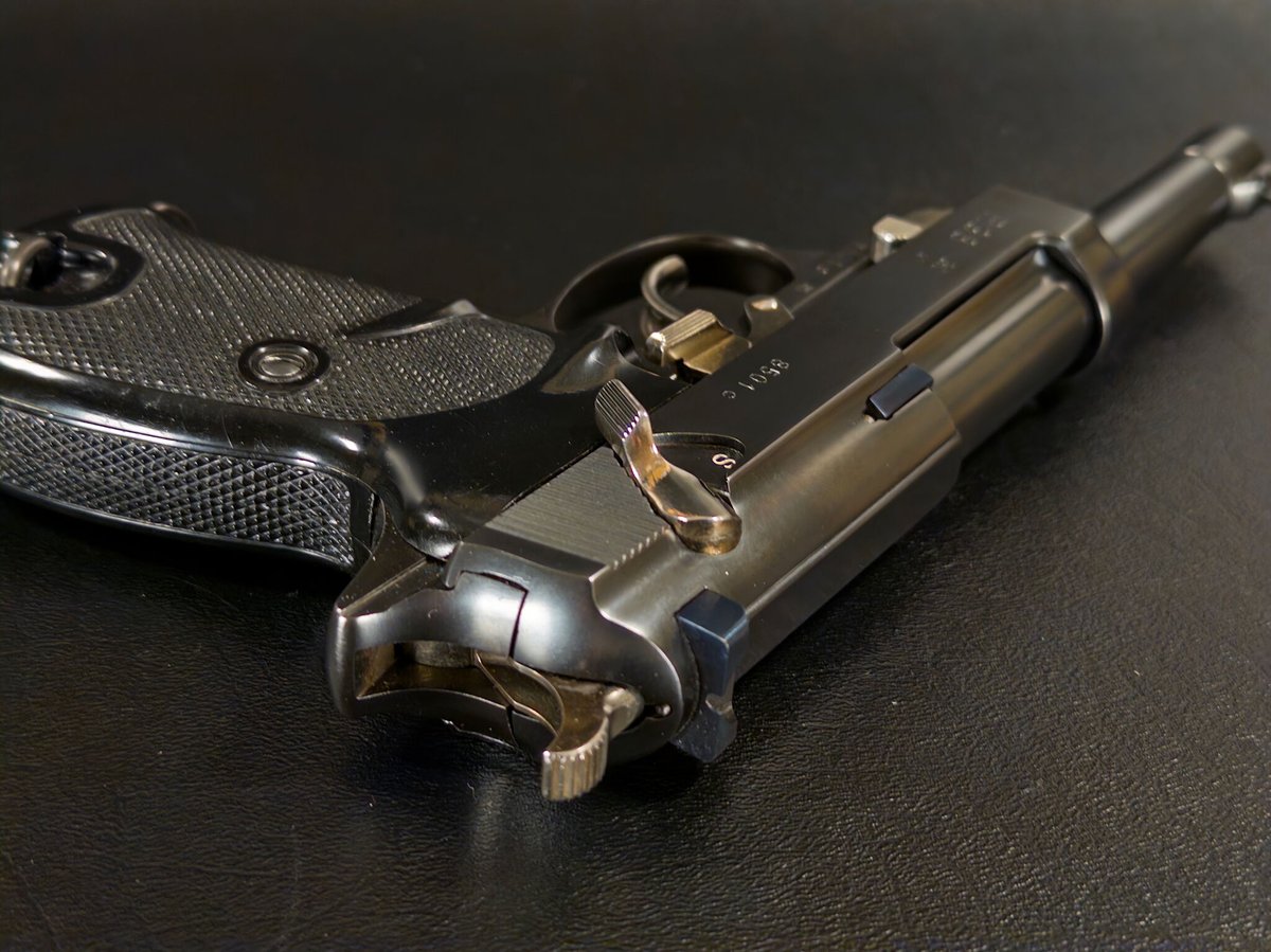 Luxus Capital tweet media