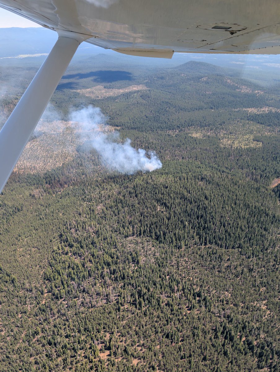 Central OR Fire Info (@centralorfire) on Twitter photo Firefighters are engaging on incident 485 near Katalo Butte on the <a href="/DesNatlForest/">Deschutes National Forest</a>. The fire is approximately 1 acre and multiple resources are responding, including a Type 1 helicopter. Firefighters are engaging on incident 485 near Katalo Butte on the <a href="/DesNatlForest/">Deschutes National Forest</a>. The fire is approximately 1 acre and multiple resources are responding, including a Type 1 helicopter.