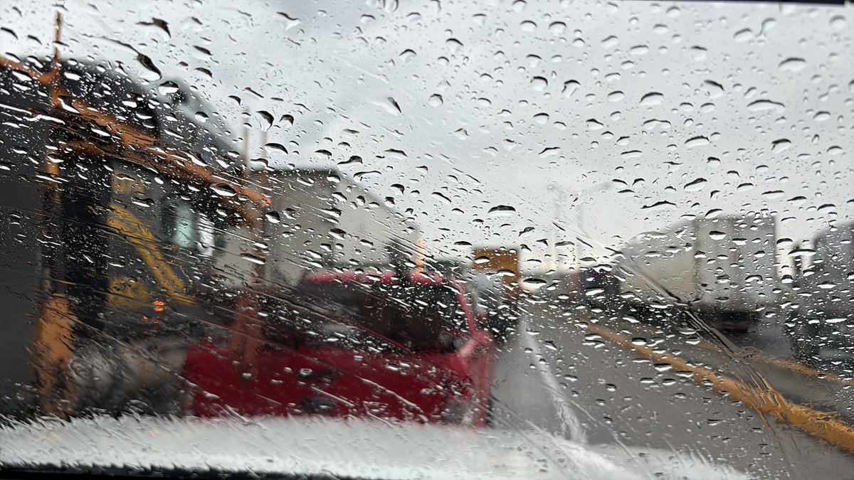 AlfonsoGLB's tweet photo. @arconorte Aquí llevamos más de 1 hr un horror esta autopista https://t.co/wcMx8DORYk