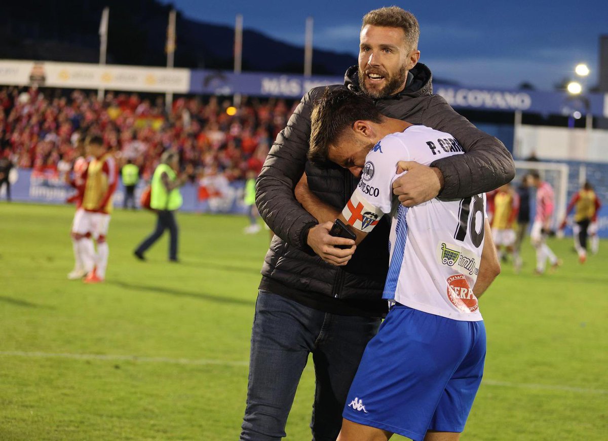 Sigo diciendo que el club tiene que apostar fuerte por la vuelta de Pablo Carbonell. Recordemos que es un jugador que tiene nivel para PrimeraRFEF y está dispuesto a hacer un esfuerzo por venir aquí. Vamos!