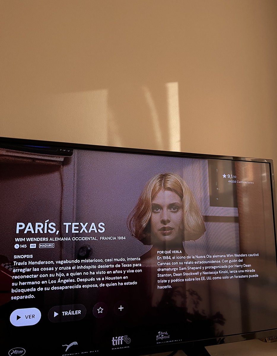 Sofiolaa's tweet image. lunes tranquilo
me pagaron MUBI 🎞️
PORFIN me puedo ver esta película
la vida es buena.