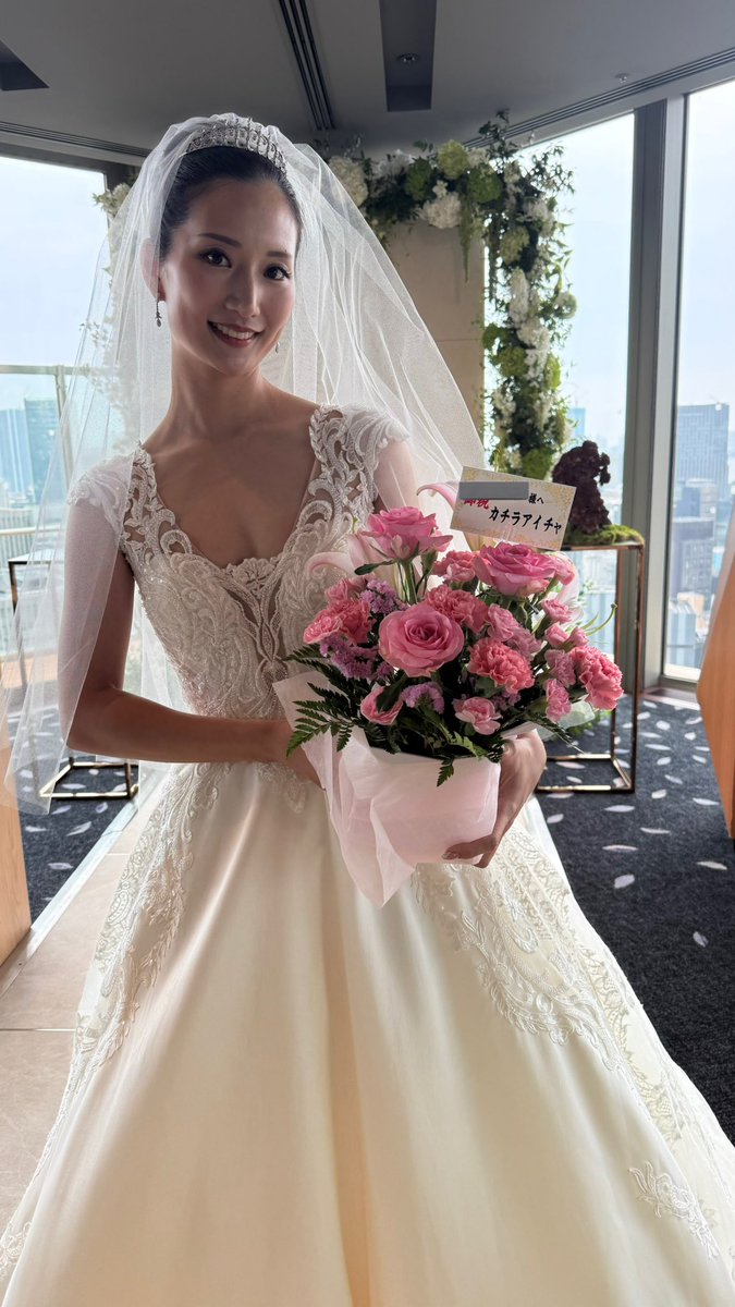 lizaballet's tweet photo. おばあちゃん👵
あとびっくりなのがトルコから花届いてた🤯🇹🇷🫶うちの母に内緒で色々聞いてたらしい。 https://t.co/8chF411wHa