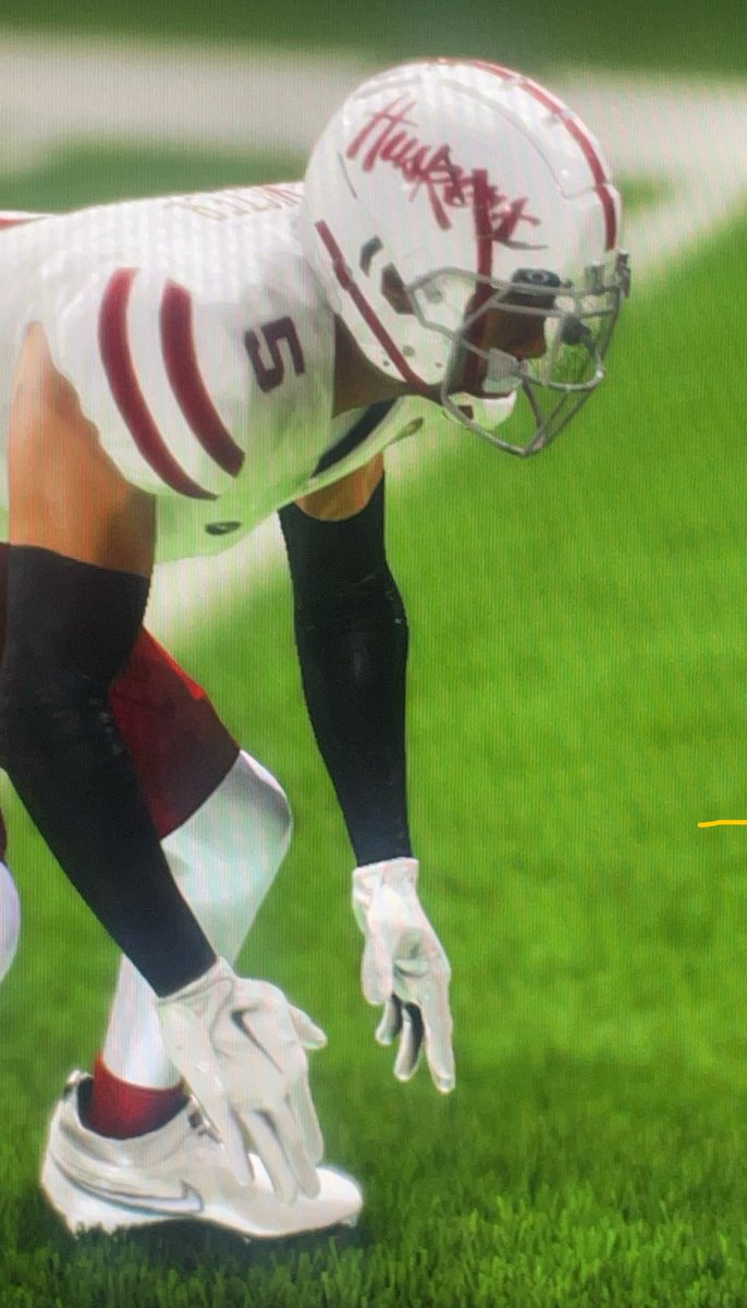 tookie319's tweet photo. @BarstoolHusker @4oh2boNEyard @EASPORTS https://t.co/XobqLSC321