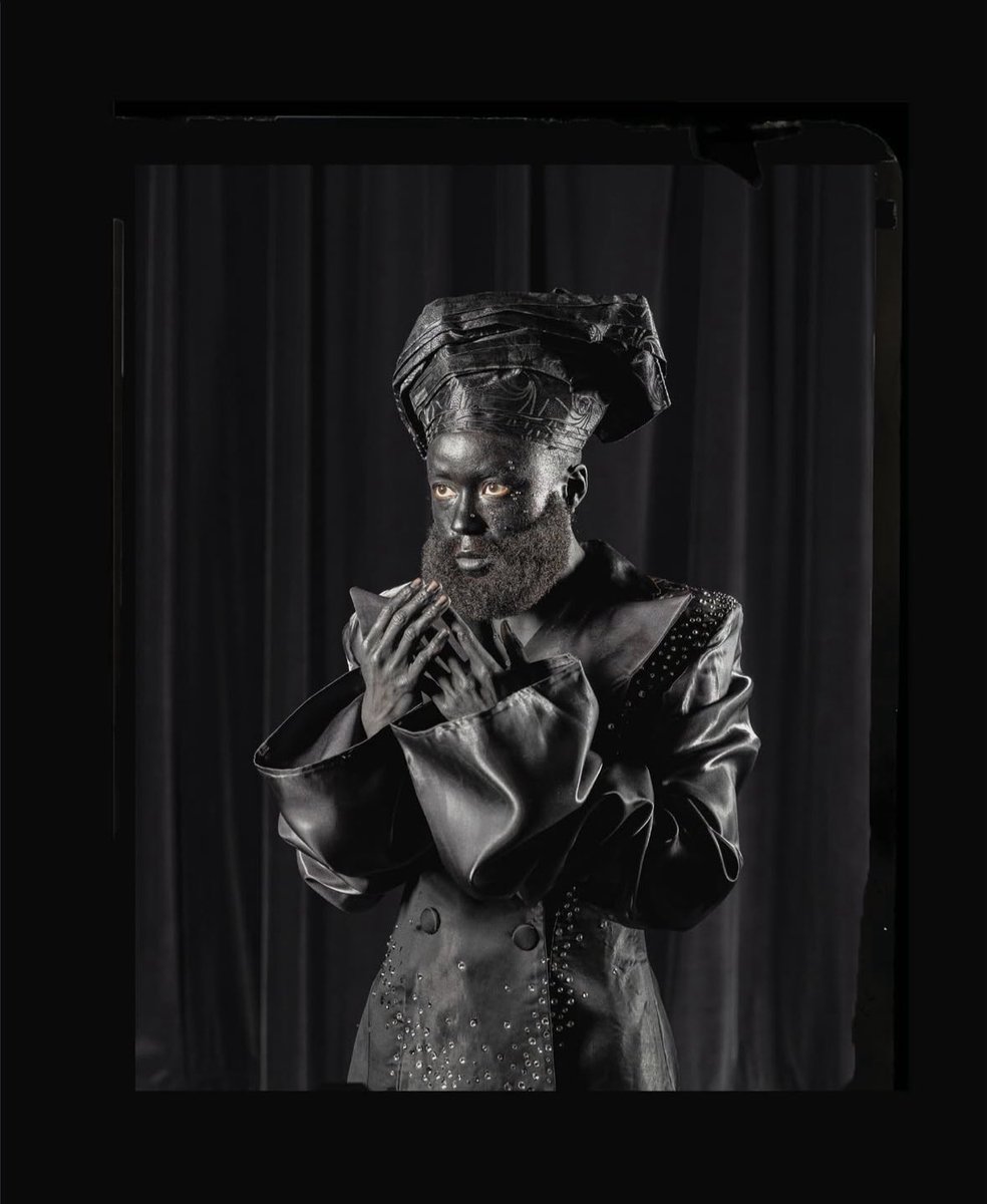 King Molasses looks otherworldly in his Episode Three "Horror" look for King of Drag, now streaming on Revry.