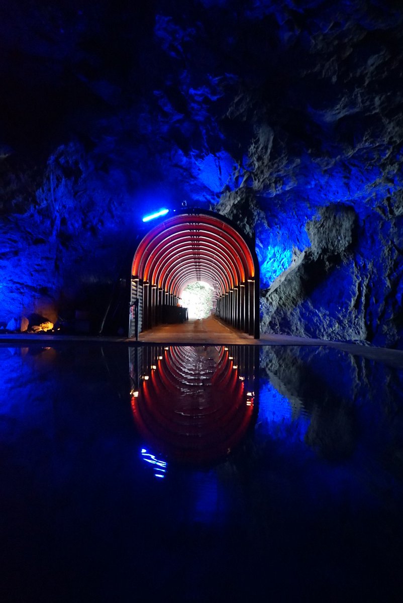 青の洞窟        ※旧スマホで撮影
 #石川県    #青の洞窟 
 #写真好きな人と繋がりたい