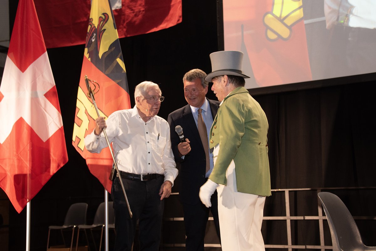 Pro_Suisse's tweet image. „Wer die Schweiz verstehen will, muss Dufour kennen.“
Am Samstag ehrte Alt-Bundesrat Christoph Blocher in Bern eine der prägendsten Persönlichkeiten der Schweizer Geschichte: General Guillaume Henri Dufour
Der Architekt des modernen Bundesstaates, Garant unserer Neutralität,…