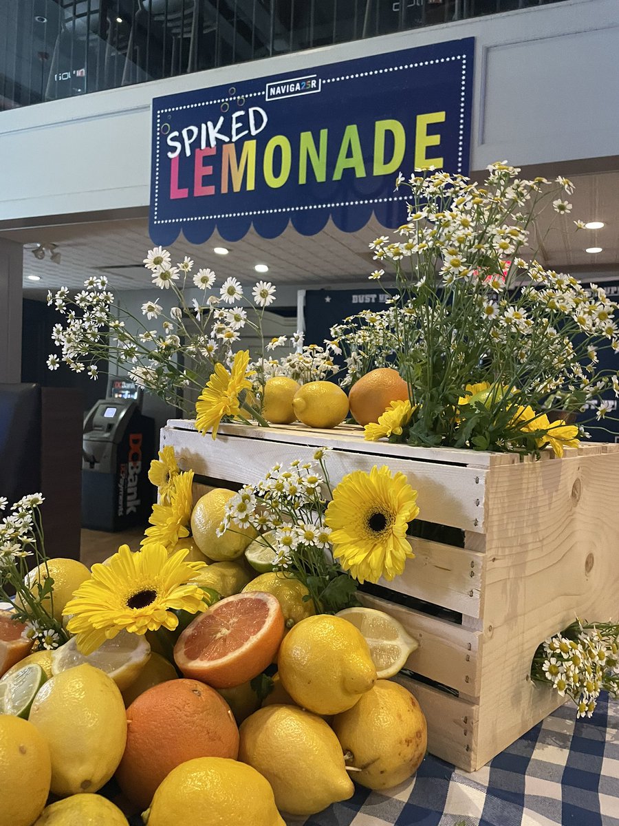 25 years of Navigator, and no better way to celebrate than at #NavDustUp. 

The lemonade’s spiked, the conversations are flowing, and we’re raising a glass to what’s next. 

Big thanks to Barcelona Tavern for another unforgettable Stampede night. 
#CalgaryStampede #Yahoo