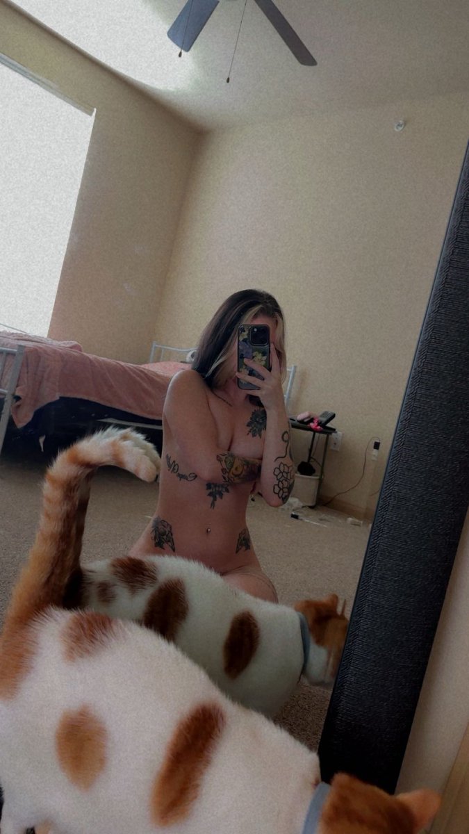 Clingiest car award goes to—!!!