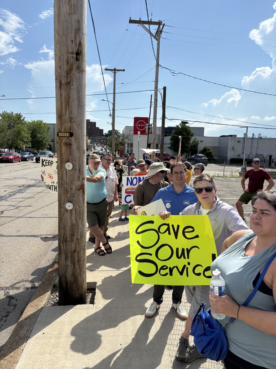 Thank you to everyone who came out today in support of adequate transit funding in this year's PA state budget! Thanks as well to all the folks who honked and waved in support driving by!