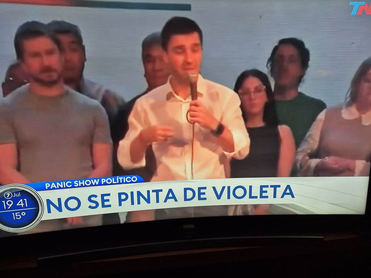 Chilbita🌹💛 (@chilbitasoyyo) on Twitter photo "Chubut no se pinta de violeta"
Quien nos acompaña?
#DespiertaChubut
Apoyo a <a href="/NachoTorresCH/">Nacho Torres</a> "Chubut no se pinta de violeta"
Quien nos acompaña?
#DespiertaChubut
Apoyo a <a href="/NachoTorresCH/">Nacho Torres</a>