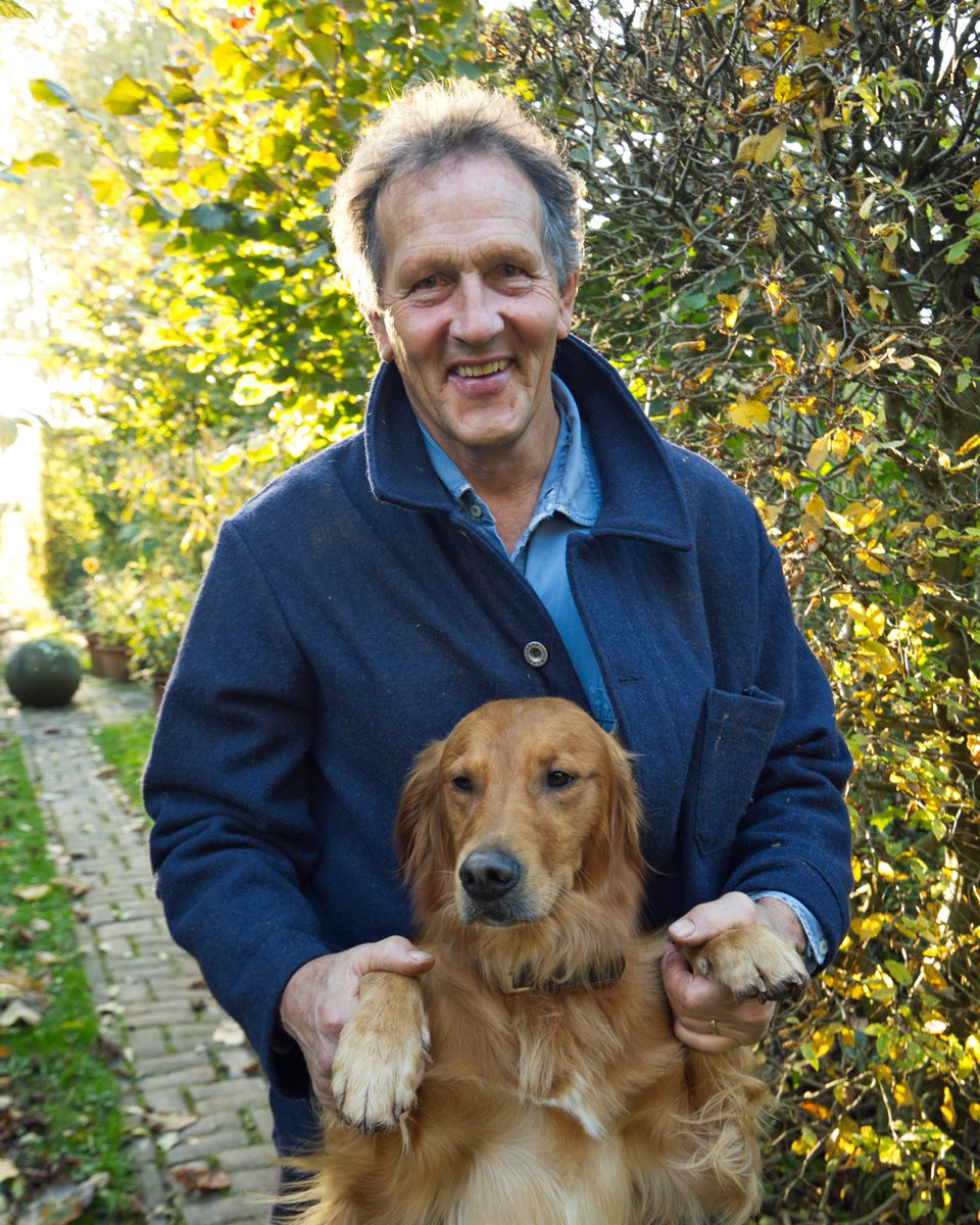 Monty turns 70 today! Living proof that gardening keeps you young. Please join us in wishing Monty a very Happy Birthday! 😊 🎉 🎈 #GardenersWorld