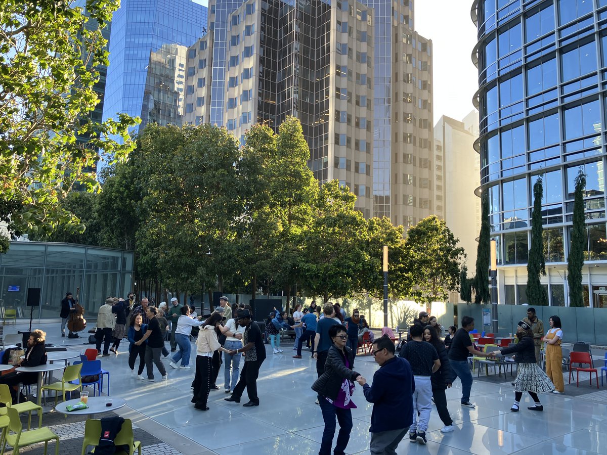 We want to provide the best experience for our TJPA's Salesforce Park community! 🌞 Share your thoughts on our free programs and events via the link in our bio or at bit.ly/salesforcepark…

#salesforcepark
#transitcentersf
#survey
#meetusindowntownsf
#downtownsf
#sanfrancisco