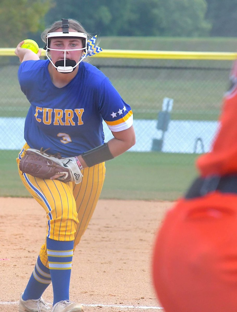 Curry’s Perry shines in the circle

Skiely Perry is the Eagle Elite Softball Pitcher of the Year. She finished with a 31-1 record with a 1.03 ERA with a 0.90 WHIP. 

mountaineagle.com/sports/curry-s…