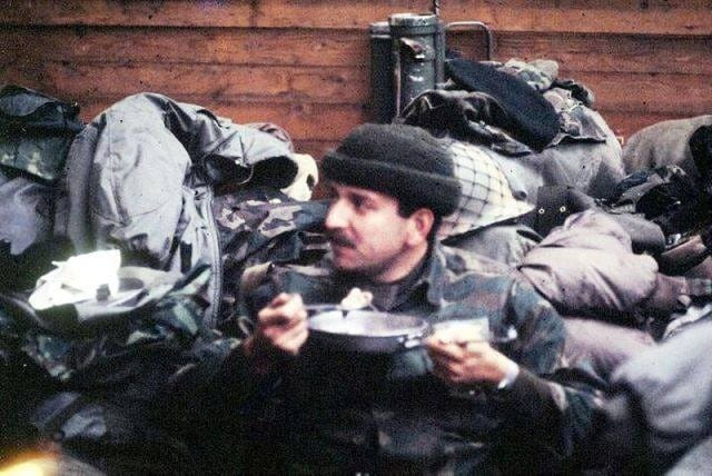 Estimado presidente <a href="/JMilei/">Javier Milei</a>.

Como usted sabe, Argentina sufrió mas de una vez la crueldad del terrorismo.

Nos atacaron y cometieron incontables crímenes buscando imponer el comunismo y años después decidieron atacar la Embajada de Israel y la AMIA.

En estos 50 años el