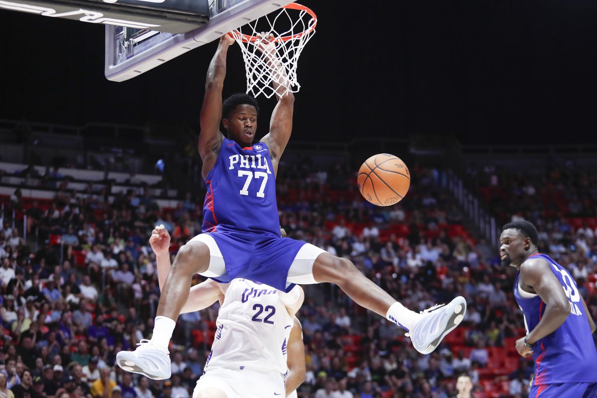 PHLY_Sports's tweet image. VJ Edgecombe was ruled out before tip-off due to a thumb contusion.