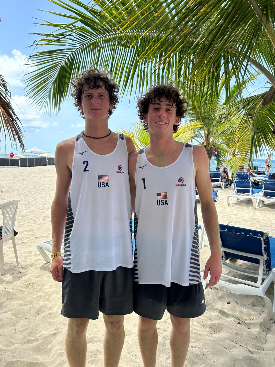 USAVBeach's tweet image. Our U.S. Beach U19 National Team is competing at the 2025 NORCECA Beach U18 World Championship Qualifier!
Grimes/Scribner defeated ๐ฆ๐ฎ (2-0) and ๐ฒ๐ฝ (2-0)
Mortensen/Williams defeated ๐ต๐ท (2-0) and lost to ๐ฒ๐ฝ (1-2)
More info ๐: go.usav.org/7725beachu18