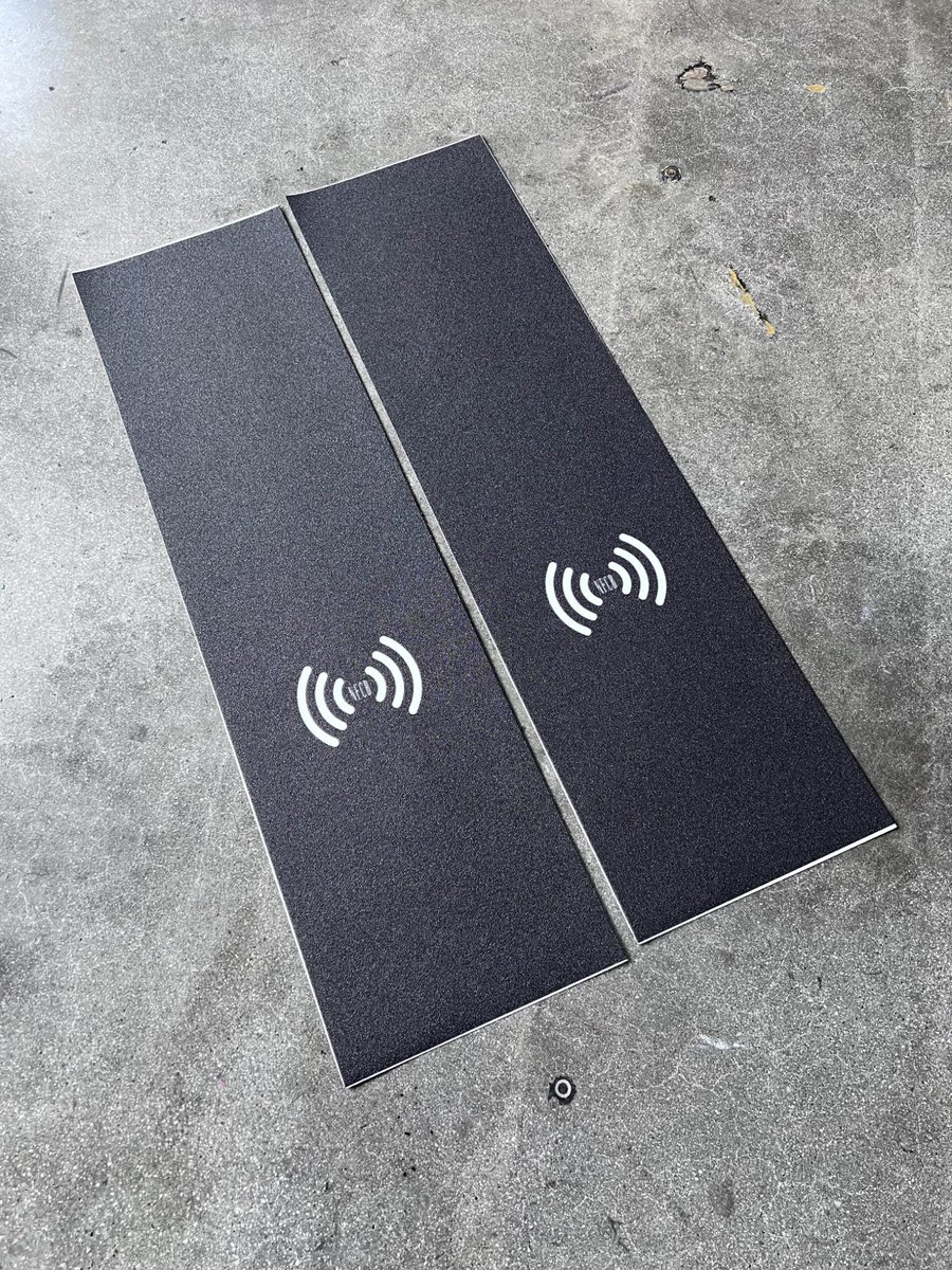 What products are available?
Our first drop includes chips, t-shirts and skateboards with NFC tech.

Who can buy?
SK8PES holders only, for now.

How does pricing work?
The more SK8PES you hold the more discount you get.

How many units holders can buy?
Holders can buy any amount