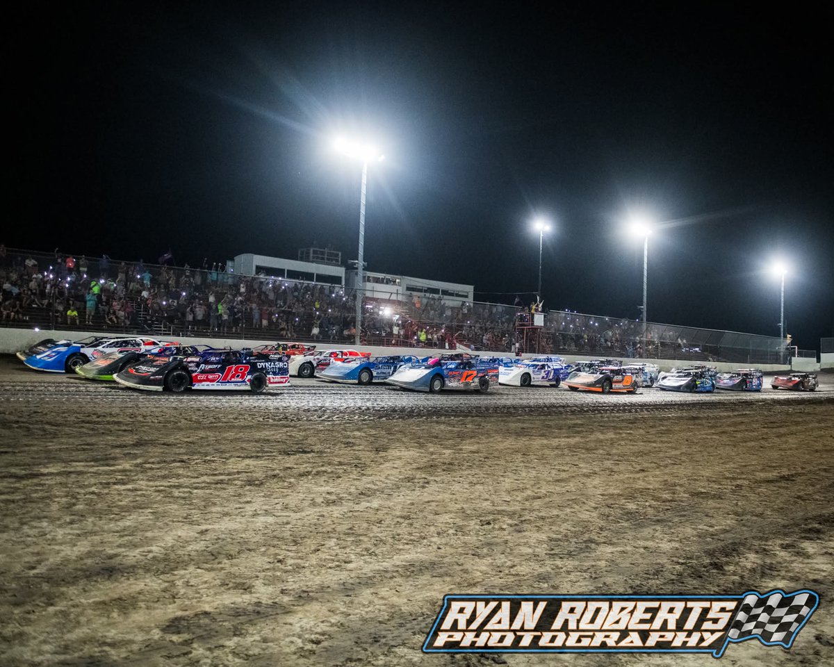 Ryan Roberts tweet media