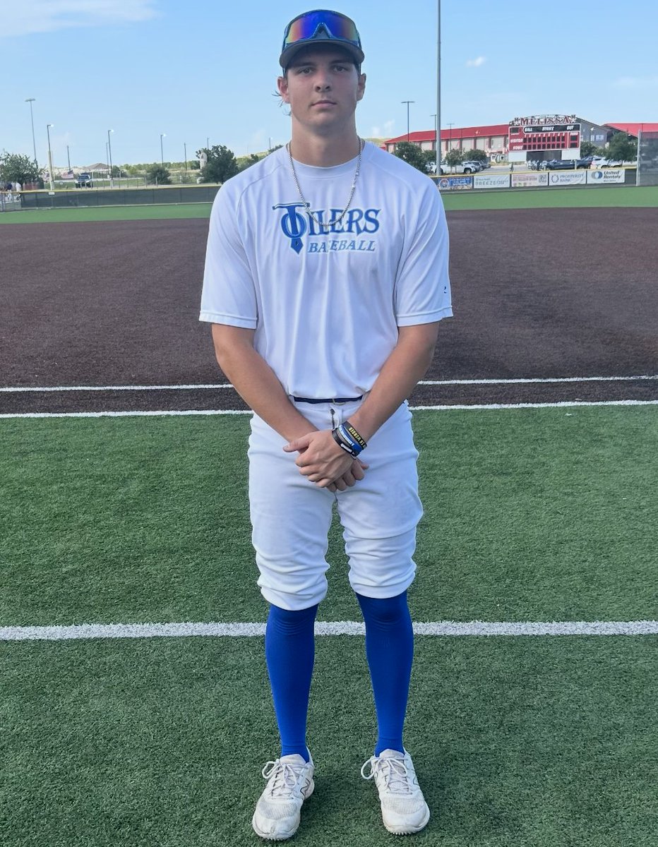 Five Tool Collegiate (@fivetoolcollege) on Twitter photo F: <a href="/TEXAS_OILERS/">TexasOilersBaseball</a> Collegiate 13, Frozen Ropes Badarack 2
PoG: <a href="/ttylerlittle95/">Tyler Little</a> 3-2, 2 HR, 6 RBI
Pitcher: <a href="/KadenMitch15/">Kaden Mitchell</a> 4 IP, 4K, 2H, 0 ER | 2-4, 2B, RBI F: <a href="/TEXAS_OILERS/">TexasOilersBaseball</a> Collegiate 13, Frozen Ropes Badarack 2
PoG: <a href="/ttylerlittle95/">Tyler Little</a> 3-2, 2 HR, 6 RBI
Pitcher: <a href="/KadenMitch15/">Kaden Mitchell</a> 4 IP, 4K, 2H, 0 ER | 2-4, 2B, RBI
