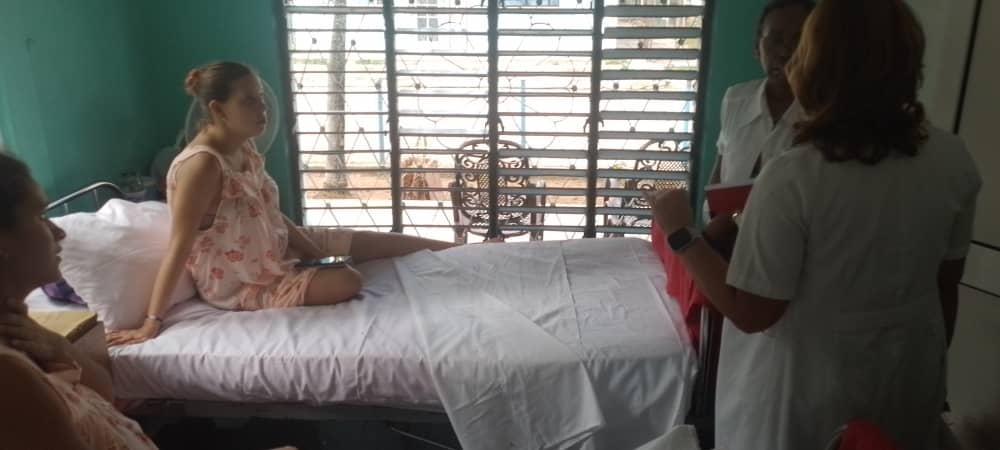 Direccion de Salud.Jaruco. (@antonio98765542) on Twitter photo #Jaruco recibiendo la visita ministerial en nuestro HOMA. La Dra Dayana aconsejando al equipo en la mejora de la atención al programa. <a href="/DpsMayabeque/">Dirección Provincial de Salud de Mayabeque</a> <a href="/YuniorRome81398/">Yunior Romero</a> <a href="/decanoheste/">Yanelis Reyes</a> #Jaruco recibiendo la visita ministerial en nuestro HOMA. La Dra Dayana aconsejando al equipo en la mejora de la atención al programa. <a href="/DpsMayabeque/">Dirección Provincial de Salud de Mayabeque</a> <a href="/YuniorRome81398/">Yunior Romero</a> <a href="/decanoheste/">Yanelis Reyes</a>