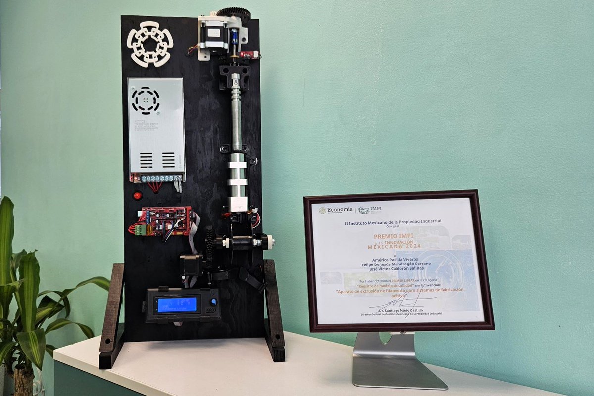 Cinvestav desarrolla un dispositivo que crea filamento bioactivo de bajo costo para impresoras 3D 🖨️🦴
Usada para regeneración ósea, esta innovación podría transformar la medicina regenerativa en México.

➡️ Tecnología práctica
➡️ Accesible

🔗 Conoce más: conexion.cinvestav.mx/Publicaciones/…