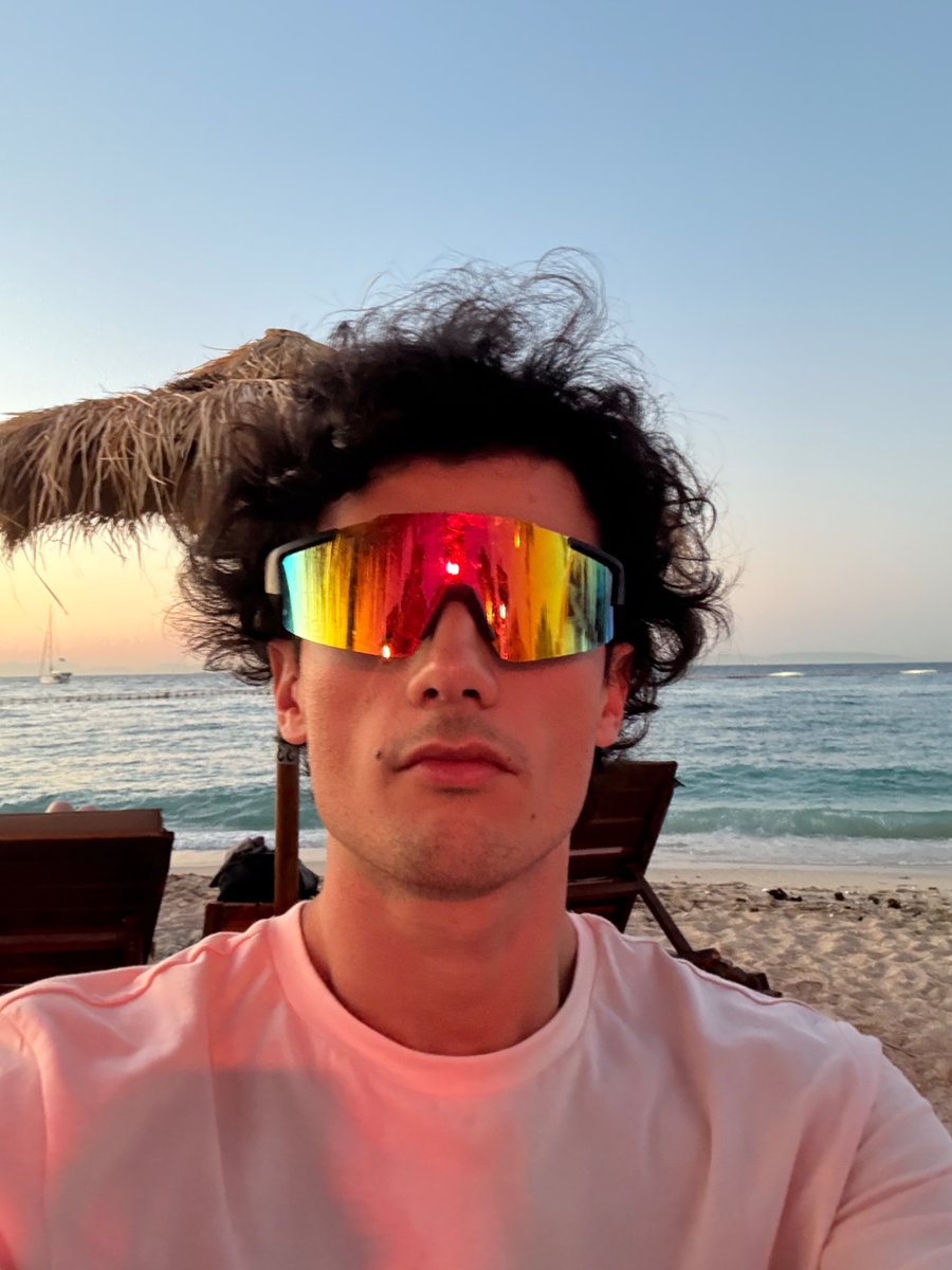 gm say it back☀️
gmonad say it back💜
it’s monad summer now🌊