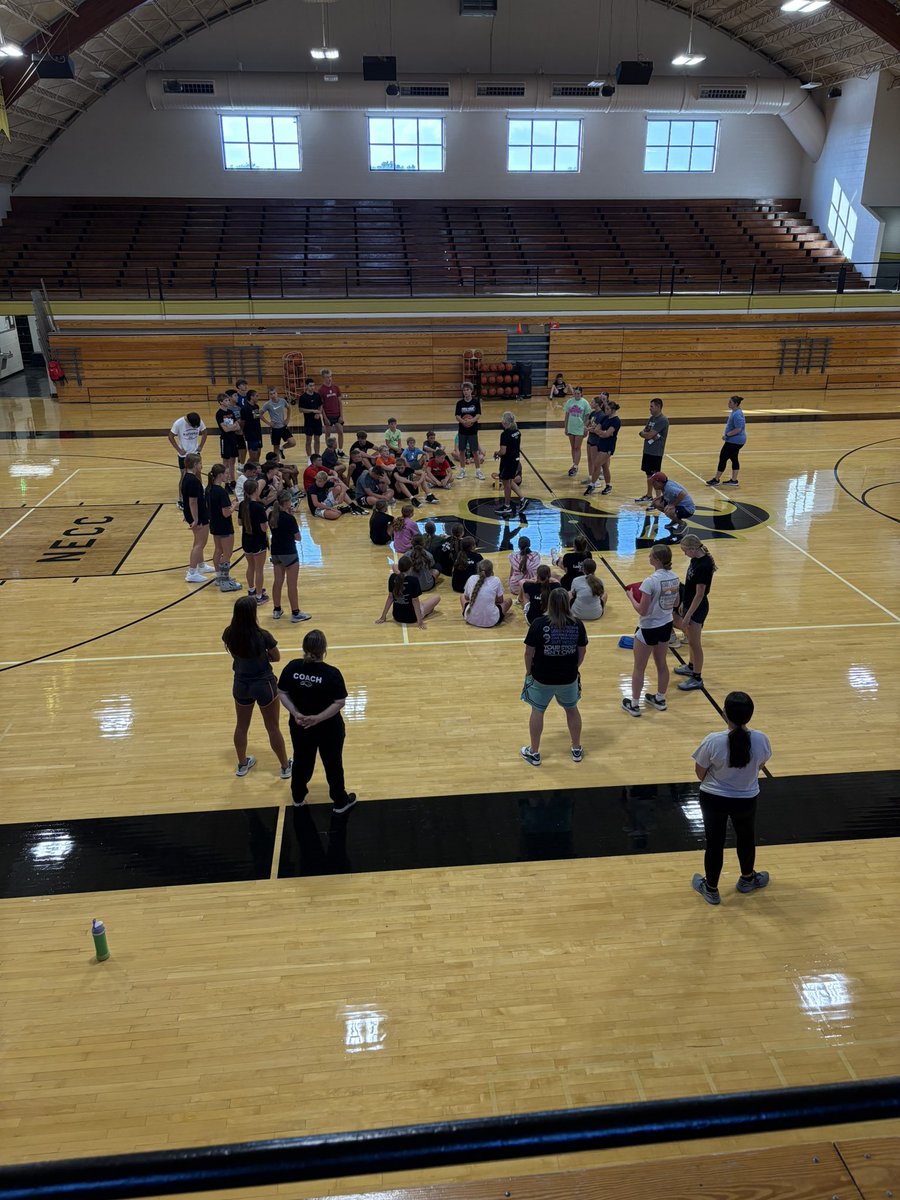 CoachBlakeO's tweet image. Great first day of camp. The Busco Way.

@BuscoMBB 
@buscosports