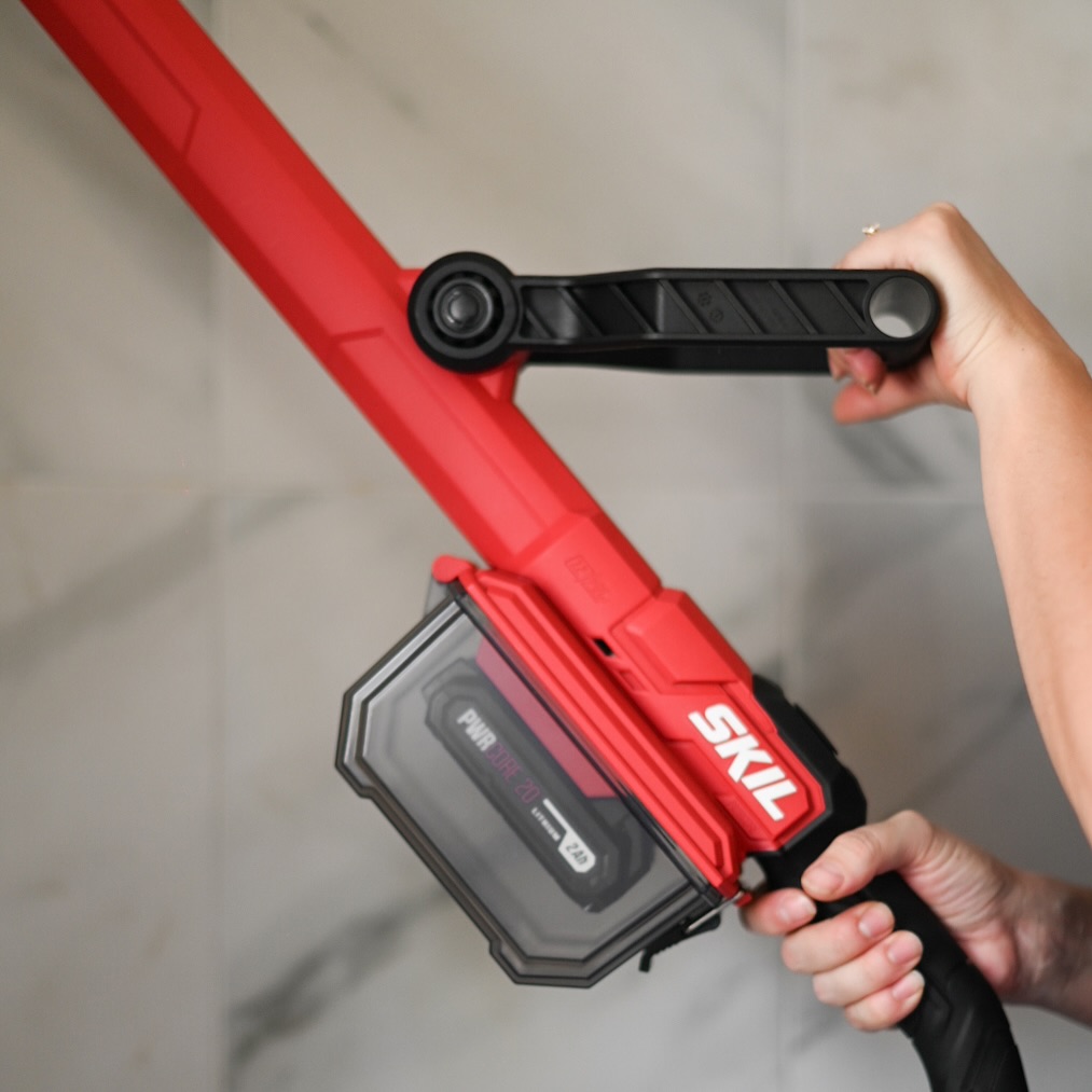 From bathtubs and showers to siding, decks and patios, the SKIL Power Scrubber makes your home look brand new. Images by mashta_fam