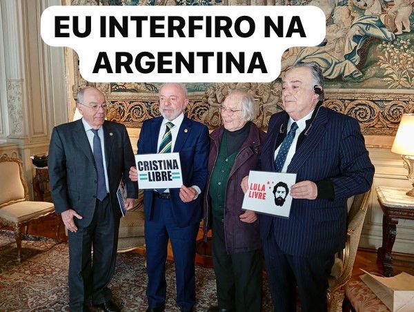 carlaalberta's tweet photo. @LulaOficial Maquiavel dizia: Coloque poder em um homem medíocre e veja do que ele é capaz (grifos meus). 

#impeachmentdolulajá https://t.co/8fNM2KnYFH
