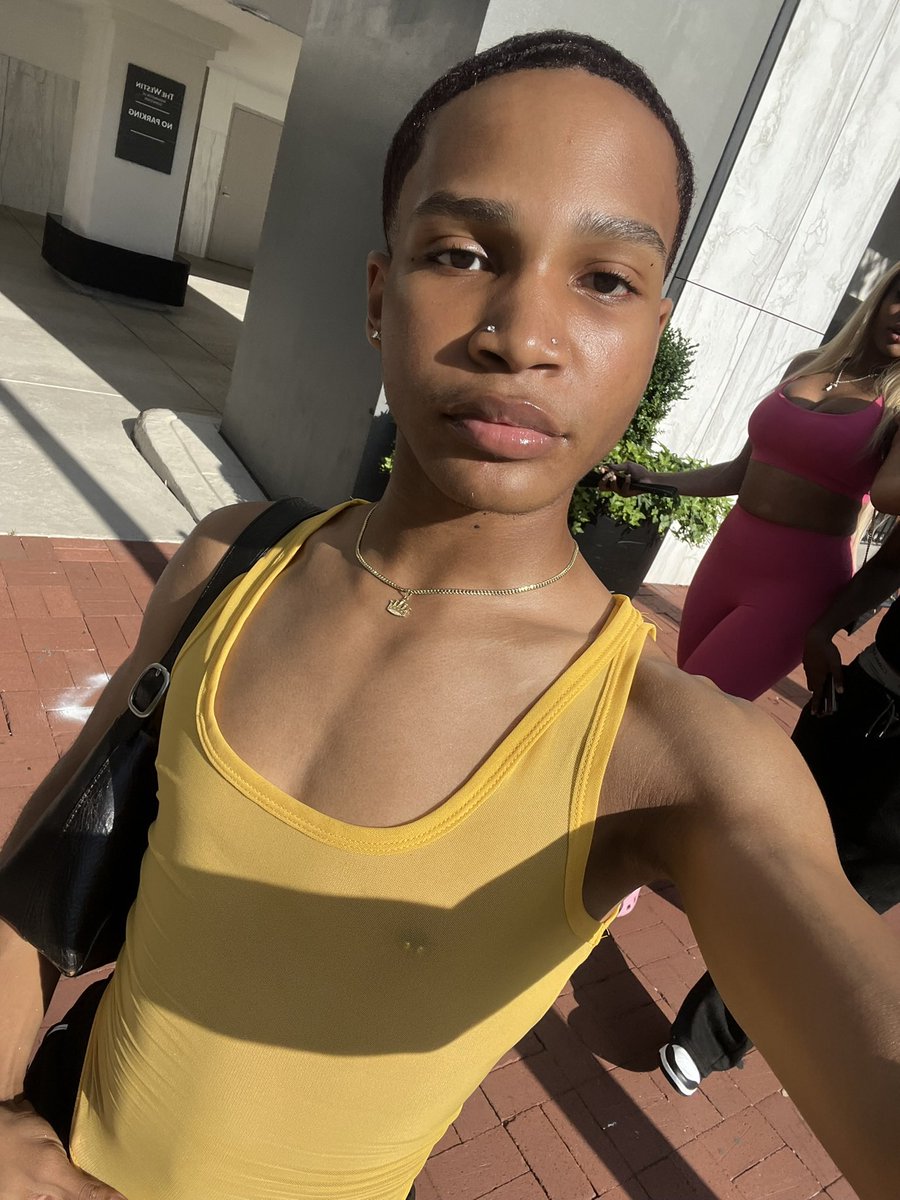 ihydrey tweet media