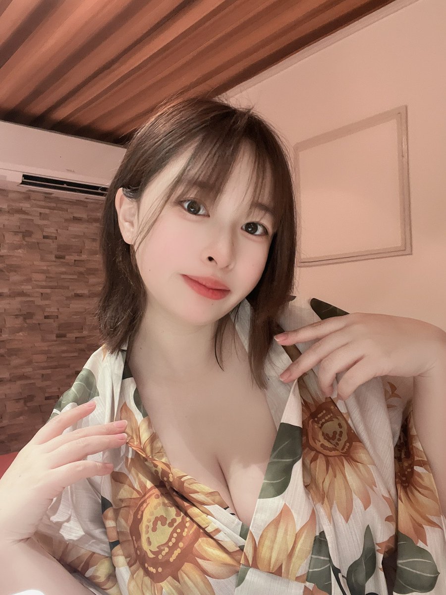おはよ

浴衣いい感じっ

当日のネット予約はマリン宮殿高級美人館だよ！

どっちもマイガールしてね( ¨̮ )

チューリップ
cityheaven.net/hyogo/A2801/A2…

マリン宮殿高級美人館
cityheaven.net/hyogo/A2801/A2…