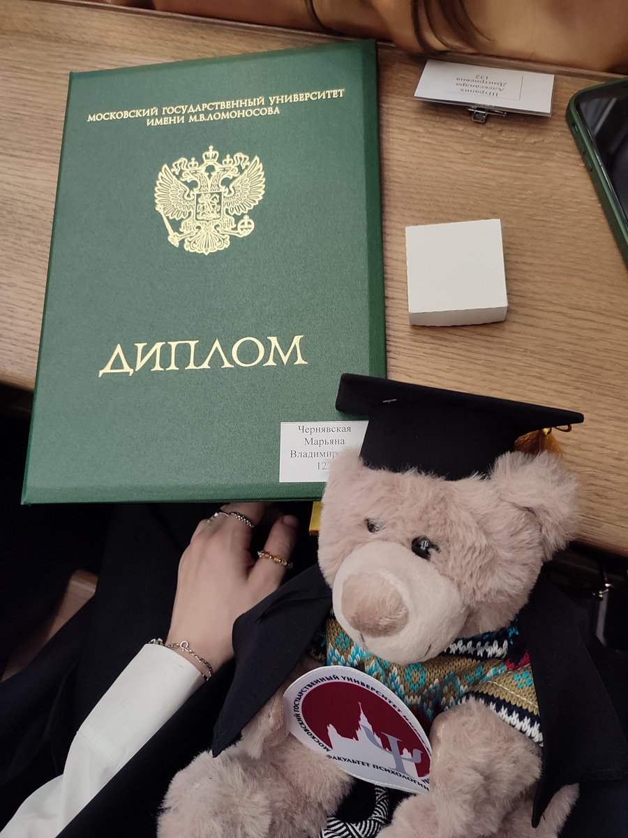 pressf603's tweet photo. сюда ещё не залила что это я

🍾🎉 https://t.co/nXfKLGGeIy