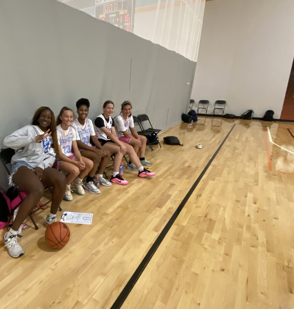 Legacy_HoopsAAU's tweet photo. Congrats to the 7th grade, Hoops 4 Hope Summer Classic All Stars. Itโs fun to see girls compete, have fun and build new relationships. Thatโs what our all star game is all about. Great job girls and coaches @ayelishka and @pearlatekofolly ๐ฉท๐๐ค #LegacyHoops #Family #Hoops4Hope https://t.co/kbVaGbQZud