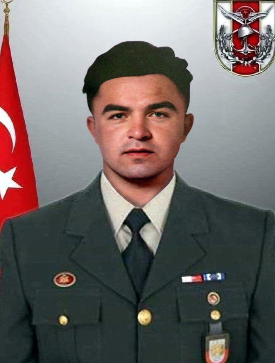 Şehit Kani Obi seni unutmayacağız resmini her yere asacağız vatan senin gibi evlatların kanıyla güvende ... #KaniObi #SehitKaniObi