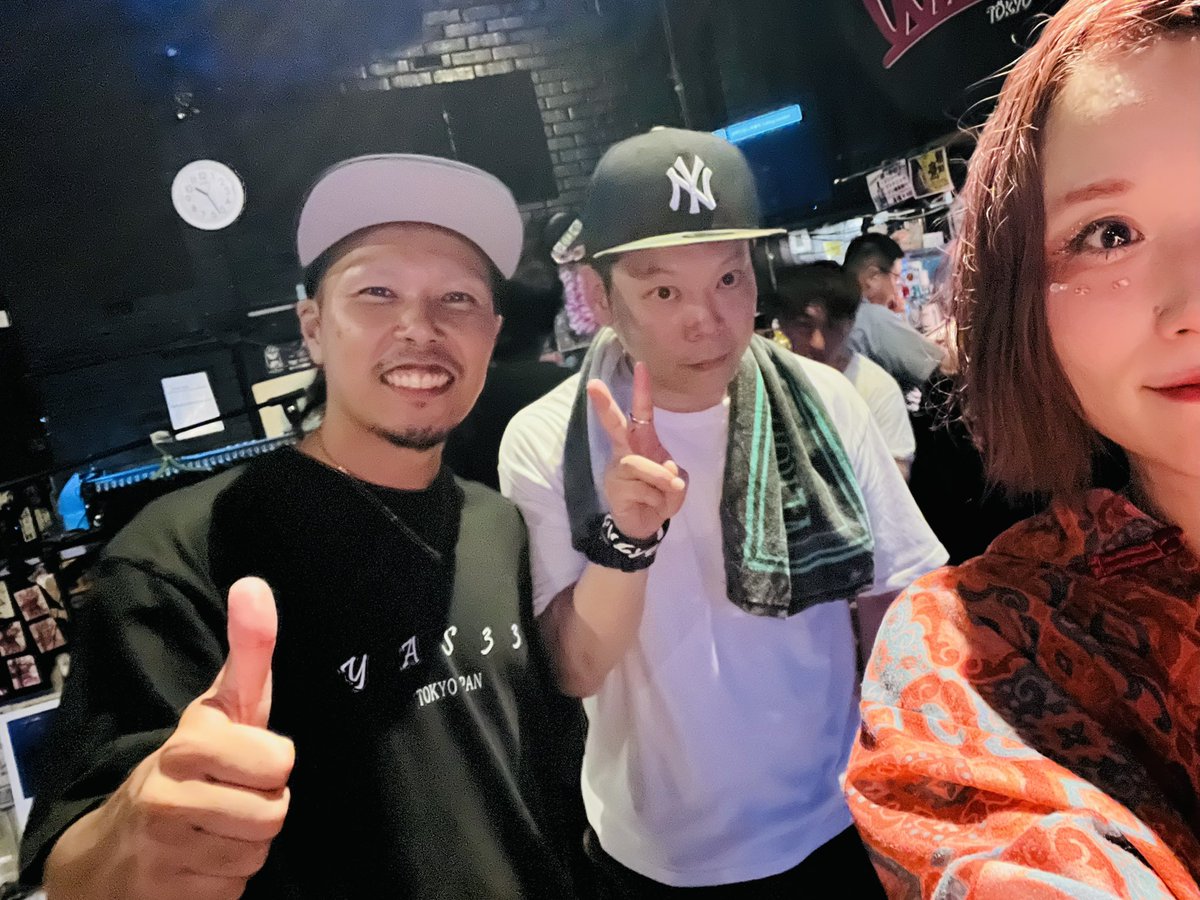 keyco56330393's tweet photo. 昨日のワイサイ!
3枚目にかろうじて遠くに写ってる飯田さん!
#YAS33
#strangeworldsend
#吉美四季
#明暮
#花酔い https://t.co/4nIziSPLoi