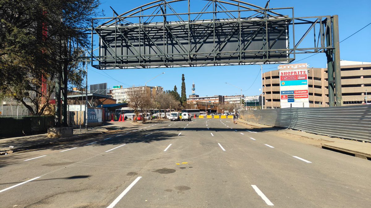 Tlangi Mogale: MMC for Roads&Transport 🇿🇦 (@tlangimich) on Twitter photo Good morning Tshwane🇿🇦. Announcement of reopening of the Steve Biko Road, two months after its closure!
MMC ROADS AND TRANSPORT: <a href="/CityTshwane/">City of Tshwane</a> . Good morning Tshwane🇿🇦. Announcement of reopening of the Steve Biko Road, two months after its closure!
MMC ROADS AND TRANSPORT: <a href="/CityTshwane/">City of Tshwane</a> .