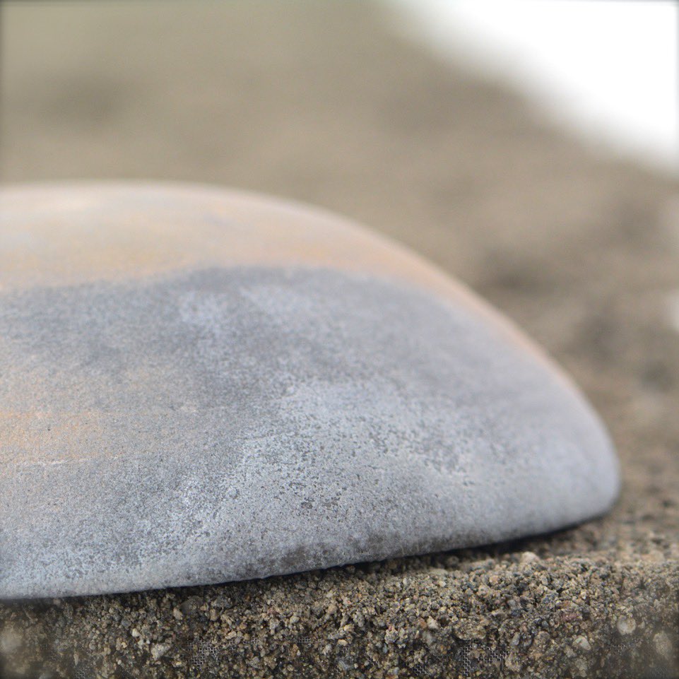 Lift_DAIKANYAMA's tweet photo. 渡辺隆之 | TAKAYUKI WATANABE
くぼみ薪 | Wood-Fired Hollow

渡辺隆之のくぼみが新入荷いたしました。

“We are pleased to announce the arrival of Takayuki Watanabe’s Hollow piece.” https://t.co/OUBIZQMRWy