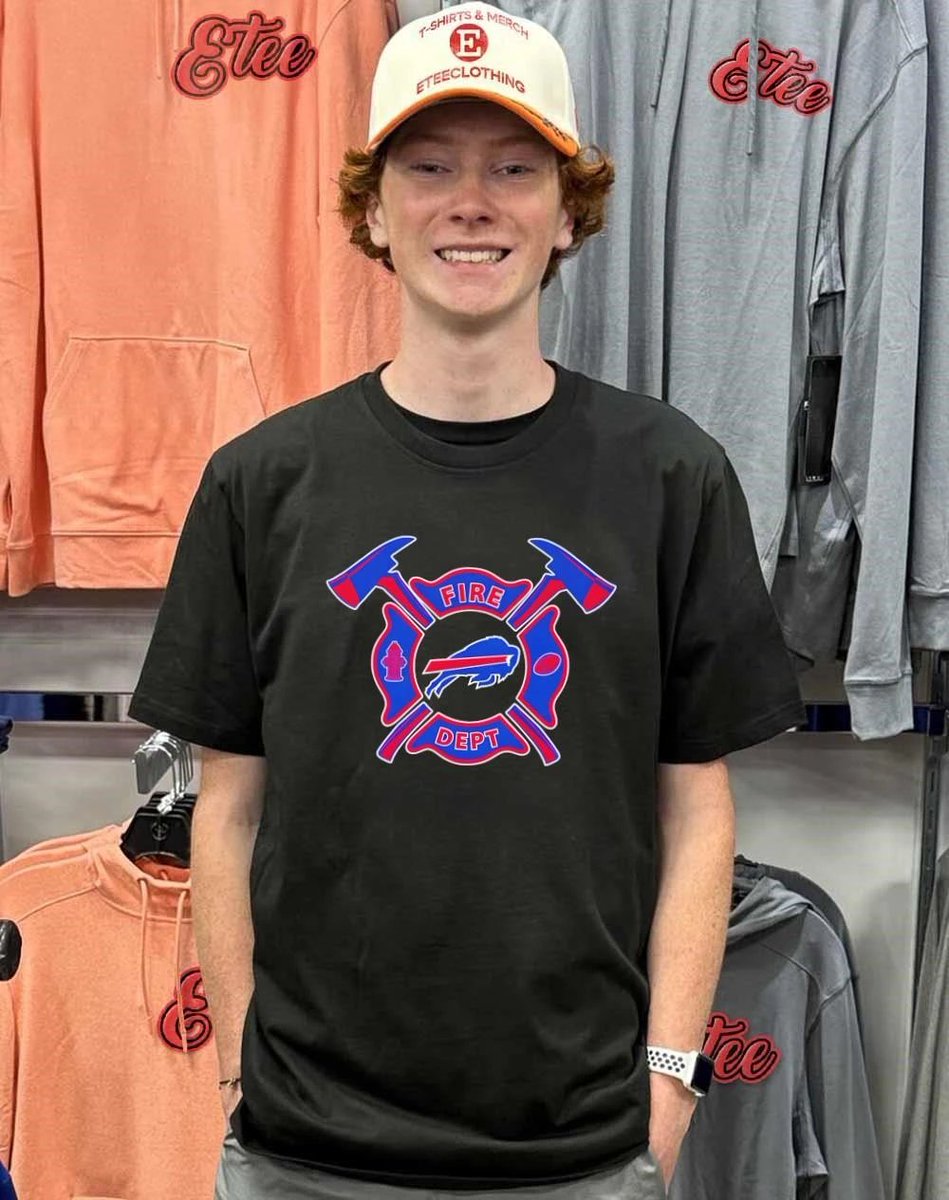 eteeclothingllc's tweet image. 🔥🚒 Proudly stand with the bravest and boldest in the Fire Dept Firefighter Buffalo Bills Football shirt!
Where grit meets gridiron — honoring heroes on and off the field 💪🏈
eteeclothing.com/product/fire-d…
#BuffaloBills #FirefighterPride #BuiltForTheBrave