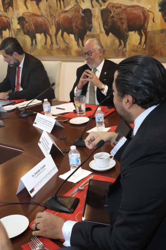domun_corvo's tweet photo. Hoy se llevó a cabo la Sesión Ordinaria de la Comisión de Infraestructura de @CONCAMIN en la @cmicnacional, con la participación activa de líderes industriales y representantes de diversas cámaras y asociaciones del sector. #Norteamérica #MexicoEnElCentroDelMundo #DomunCorvo https://t.co/efrtFdZl0G