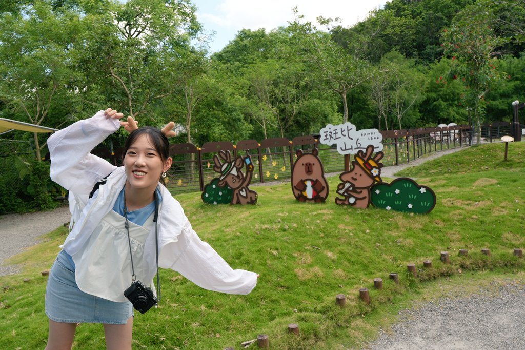 ouininn's tweet photo. Trip to Yilan's Bambi Land.
#旅行 #水豚 #梅花鹿 https://t.co/vIzoSNXgvE