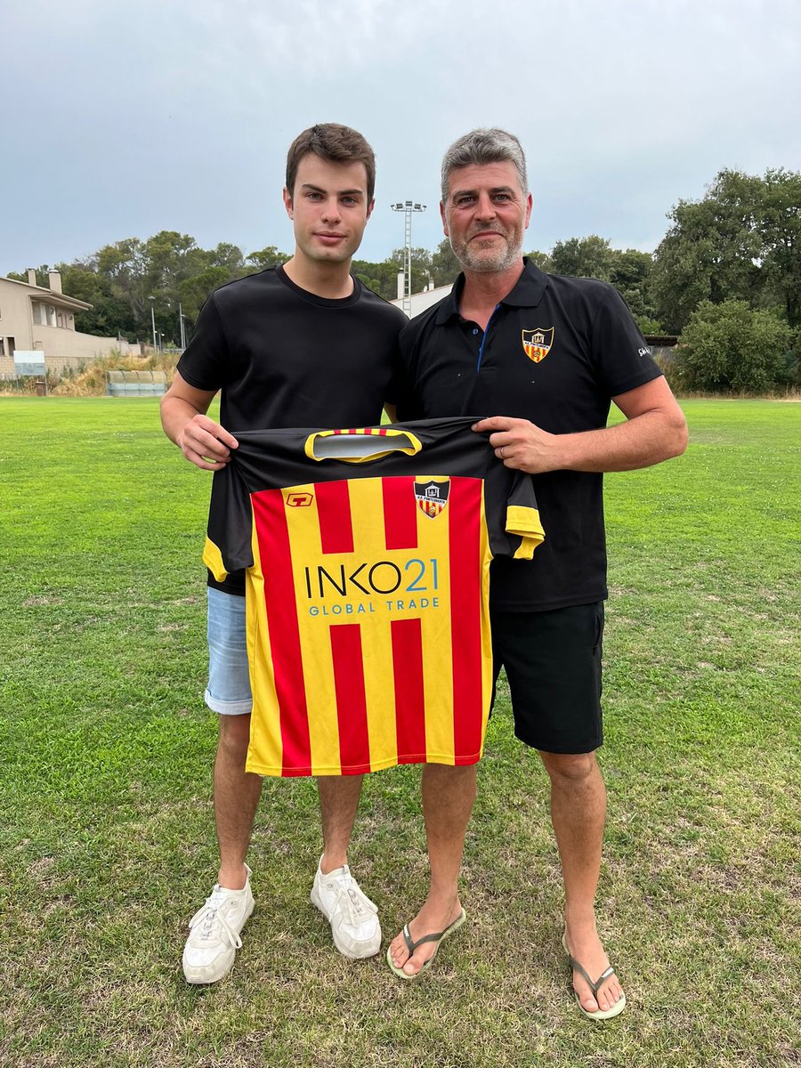 uefontcoberta's tweet photo. FITXATGE!💣

 Geri, amb experiència aquest any passat al grup i categoria de Tercera Catalana, repetirà amb la camiseta del Fontcoberta.

Benvingut a Fontco @CanalTrias 🎉⚽️🇧🇪 https://t.co/LKx44oxuzJ