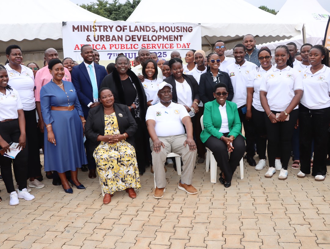 R_Nabbanja's tweet image. I represented H.E President @KagutaMuseveni at the #APSD2025 in Kololo, the President urged the Public Service sector to support the pro-people agenda of the NRM,that is, ensuring free education of the children in the government schools; no stealing of drugs in the government…