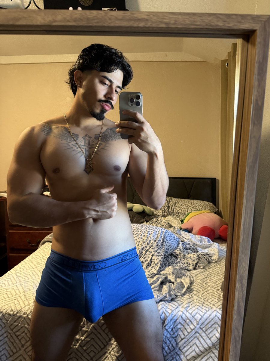 Exclusive content 🤫 ⬇️

uv.club/zamdrian